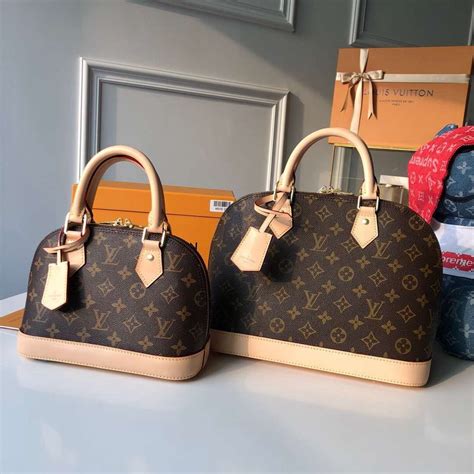 louis vuitton alma bb monogram m53152